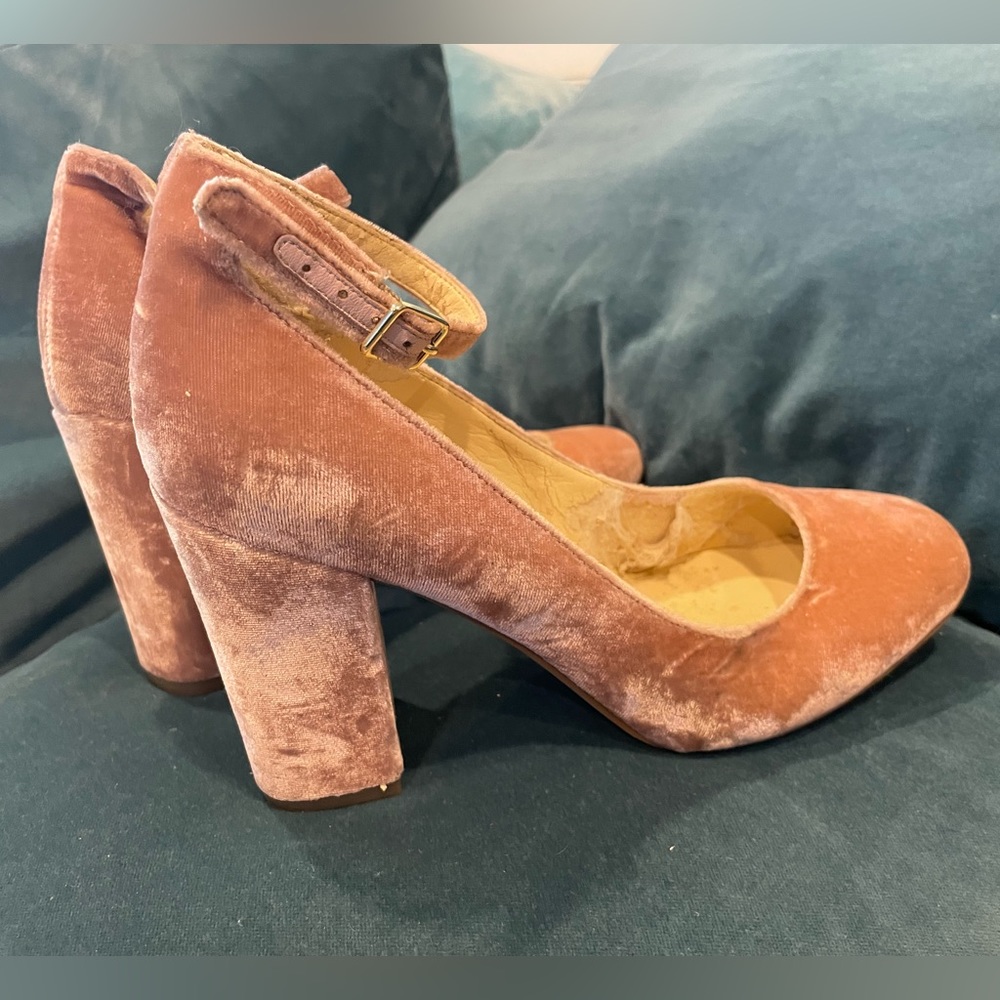 Light Pink Velvet Ankle Buckle Block Heels - Size 7.5